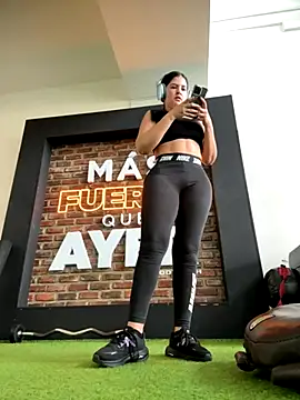 Carolina Novoa online show from 10.22.25