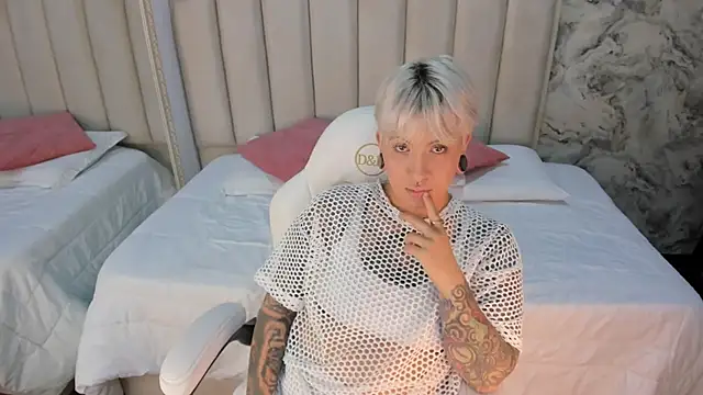 amy ink online show from 10.04.25