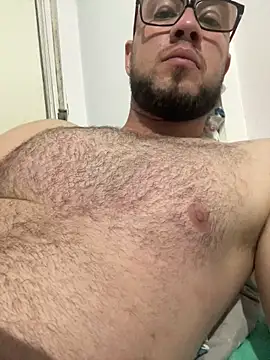 AlejoStrep online show from 02.05.26