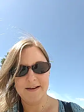SwedishJennifer online show from 05.28.26
