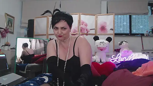 lucillabollente online show from 02.09.25