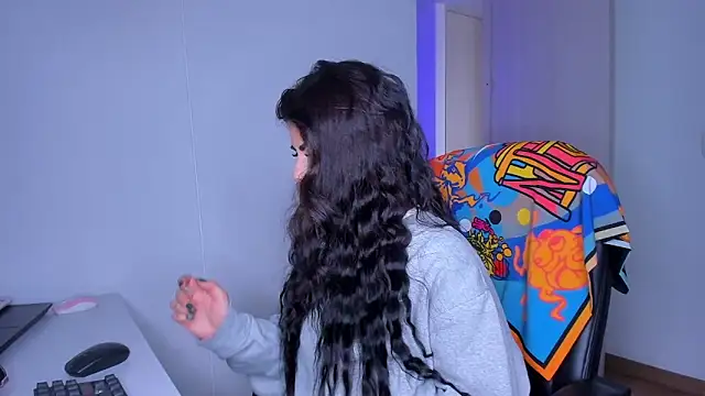 Lisegg  online show from 03.30.26