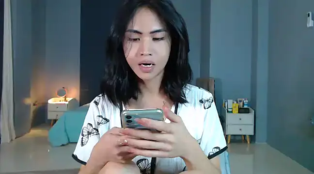 Snapshot of _FoxyFlair chatting on 12.23.24  FoxyFlair online show from 12.23.24