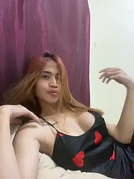 Snapshot of _FoxyFlair chatting on 10.28.25  FoxyFlair online show from 10.28.25