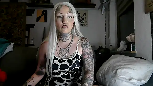 RoxxyInk online show from 07.01.26