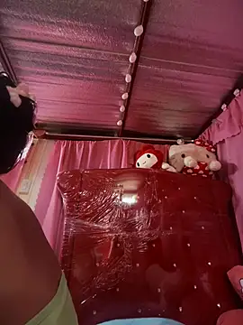 sweetieme online show from 12.16.24