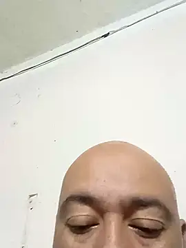GeorgeVergaGrues online show from 02.05.25