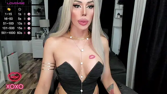 Forever MissCandace online show from 09.25.25