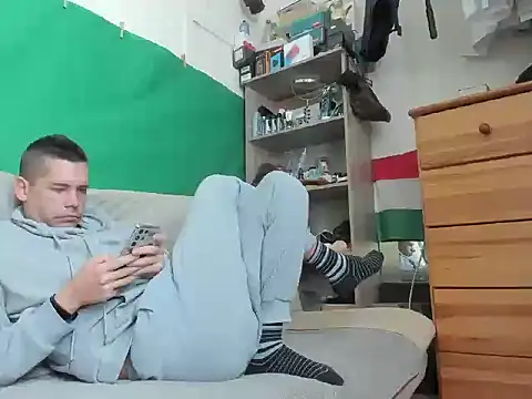 viraglaci18xh online show from 10.27.25