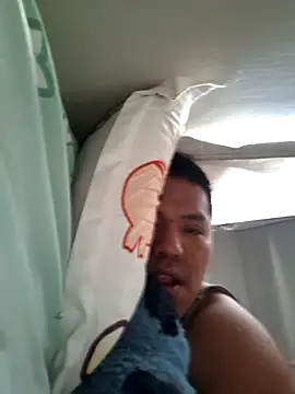 juliopantoja online show from 02.25.26