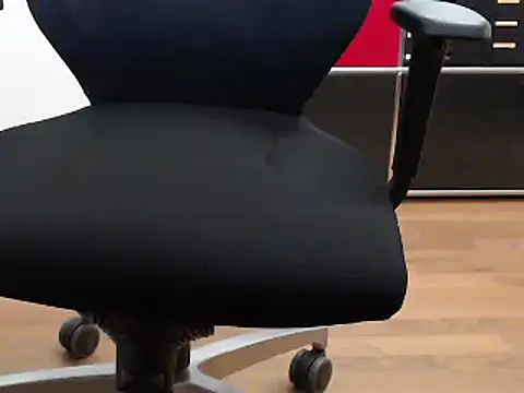 Snapshot of lover-76 chatting on 01.23.25 lover-76 online show from 01.23.25