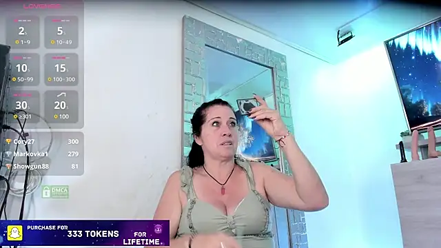 Snapshot of LADY_HELLEN chatting on 02.03.25 LADY HELLEN online show from 02.03.25