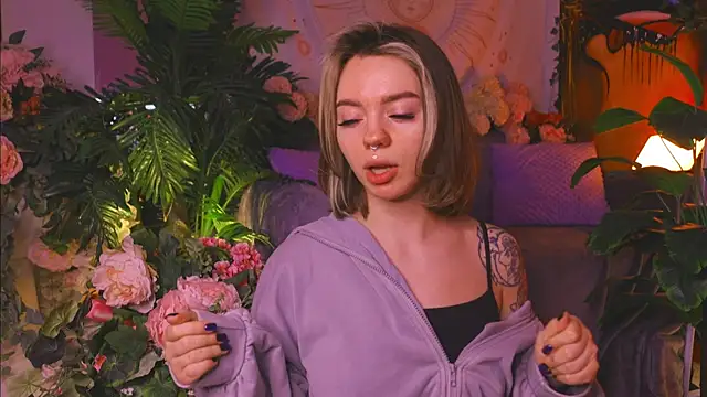 KristaBrooks online show from 02.22.25