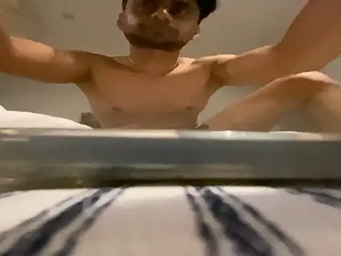 Snapshot of Popps39 chatting on 11.17.25 Popps39 online show from 11.17.25