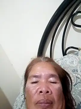 Snapshot of sexylizzy4u chatting on 01.11.25 sexylizzy4u online show from 01.11.25