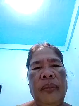 Snapshot of sexylizzy4u chatting on 03.14.25 sexylizzy4u online show from 03.14.25