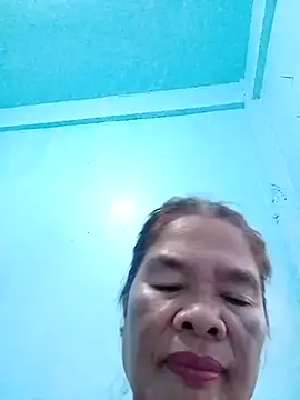 Snapshot of sexylizzy4u chatting on 03.15.25 sexylizzy4u online show from 03.15.25