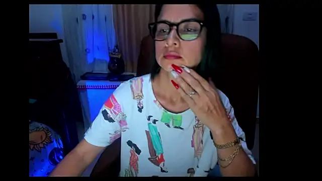 BrianaGarner online show from 10.13.25