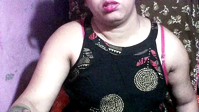 Snapshot of koyel90 chatting on 02.14.25 koyel90 online show from 02.14.25