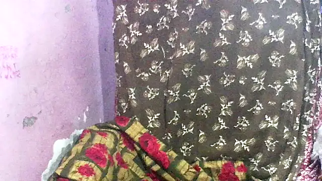 Snapshot of koyel90 chatting on 02.14.25 koyel90 online show from 02.14.25