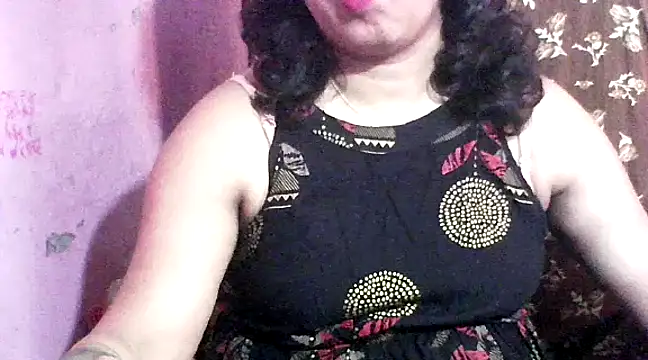 Snapshot of koyel90 chatting on 02.15.25 koyel90 online show from 02.15.25