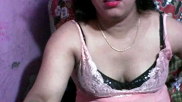 Snapshot of koyel90 chatting on 10.02.25 koyel90 online show from 10.02.25