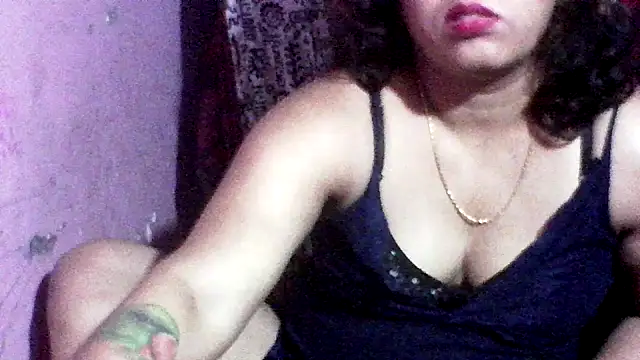 Snapshot of koyel90 chatting on 11.05.25 koyel90 online show from 11.05.25