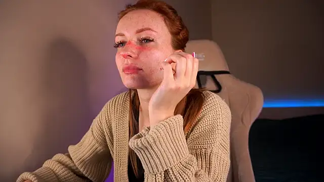 Liuba Fox online show from 03.13.25