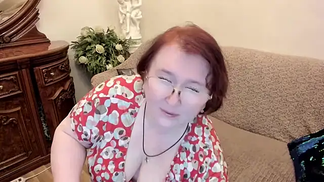 leiamillersonn online show from 09.15.25