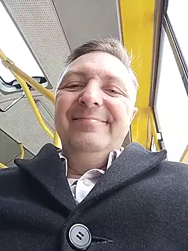 Pokaz2020 online show from 10.17.25