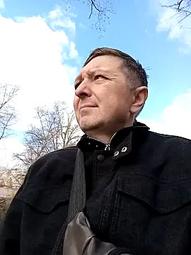 Pokaz2020 online show from 10.28.25