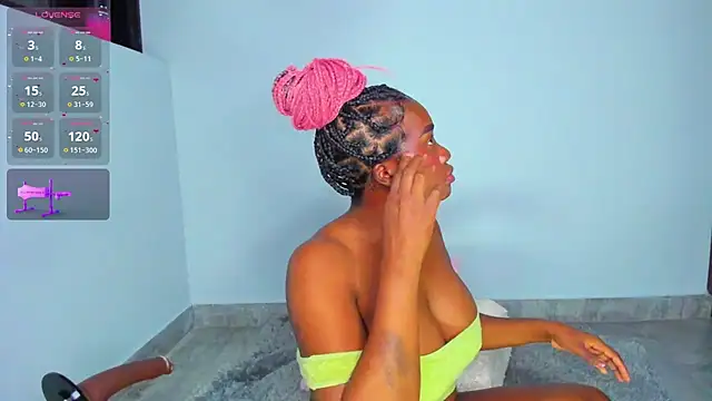 Sofi Smiley online show from 04.01.26