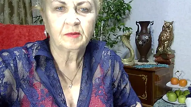 Emma52610 online show from 02.08.25