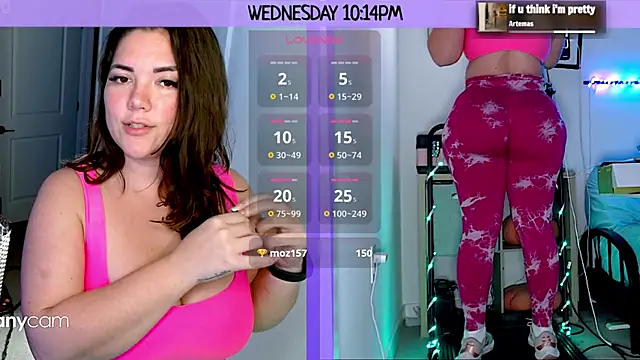 Snapshot of MilaValentina chatting on 01.23.25 MilaValentina online show from 01.23.25