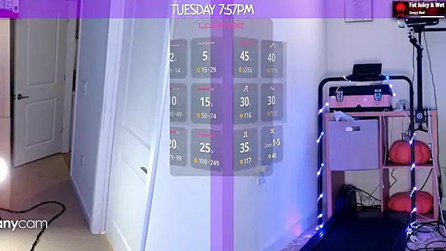 Snapshot of MilaValentina chatting on 02.12.25 MilaValentina online show from 02.12.25