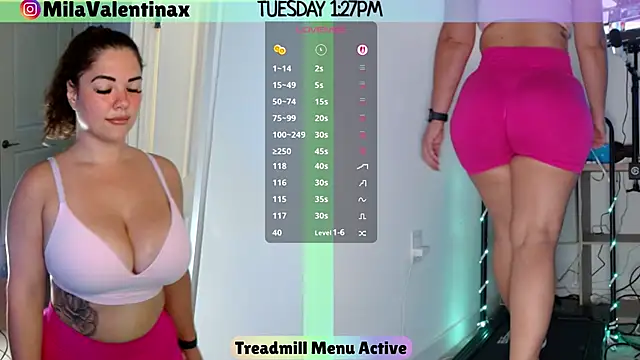 Snapshot of MilaValentina chatting on 09.23.25 MilaValentina online show from 09.23.25