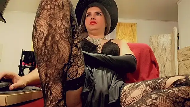 camyl93 online show from 11.22.25