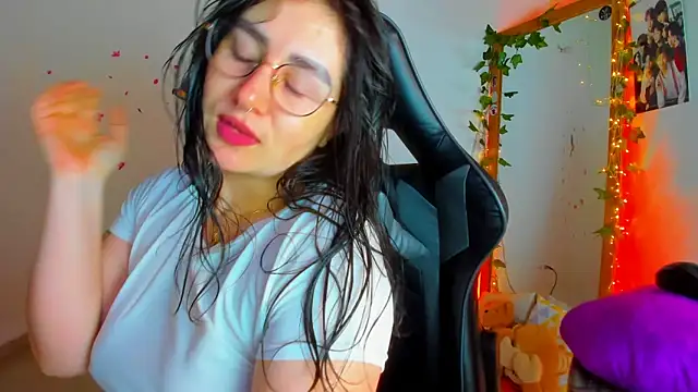 Susan Foxx online show from 10.13.25