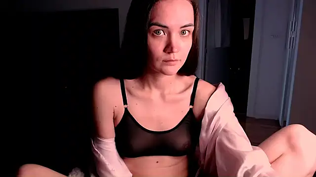 Snapshot of EvelynGG chatting on 02.05.26 EvelynGG online show from 02.05.26