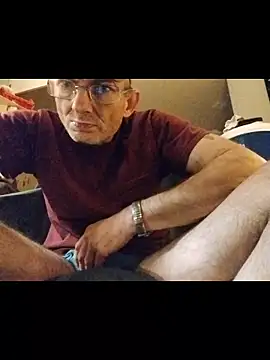 ROBERT0516 online show from 10.31.25