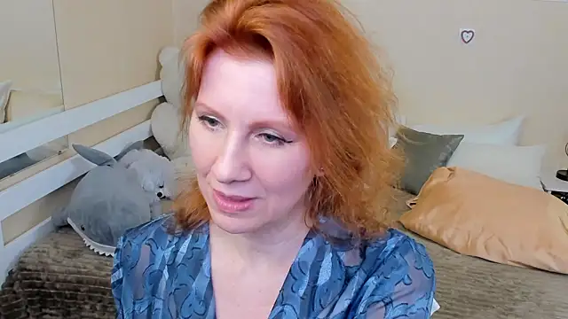 FoxySophia online show from 01.24.25