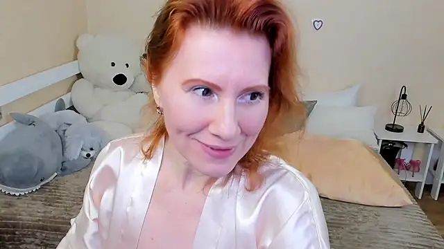 FoxySophia online show from 01.25.25