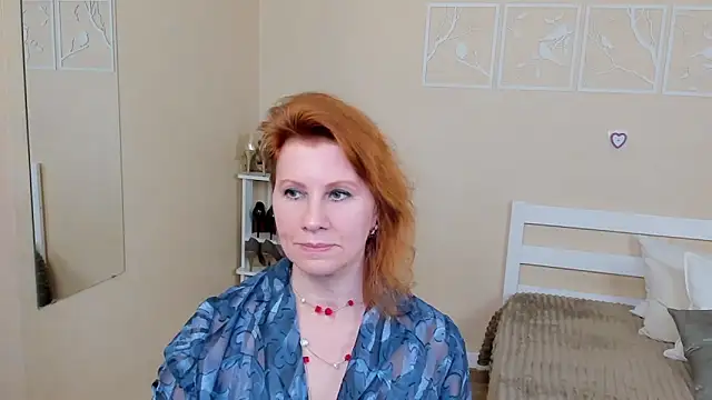 FoxySophia online show from 01.27.25
