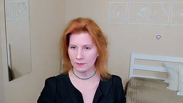 FoxySophia online show from 01.30.25