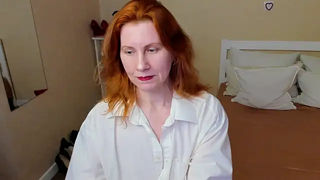 FoxySophia online show from 11.29.25