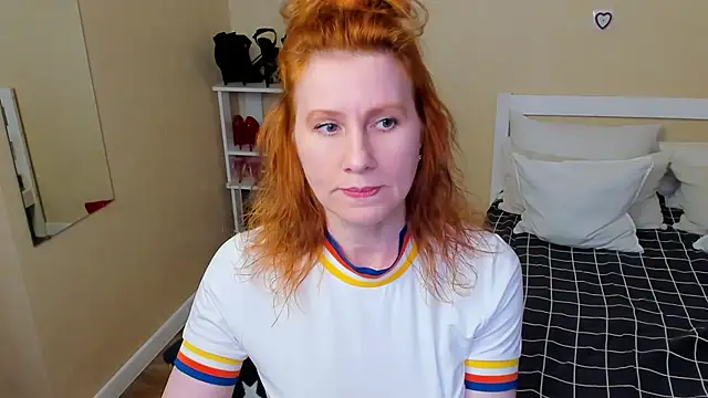 FoxySophia online show from 12.01.25