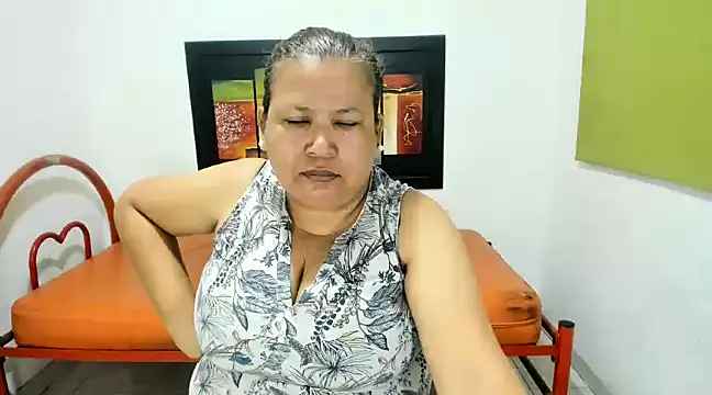 beckyummys online show from 02.20.25