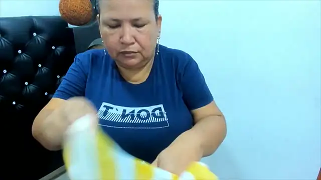 beckyummys online show from 09.13.25