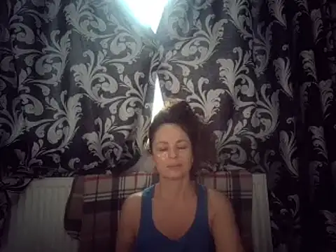 LindaStarS online show from 01.11.25