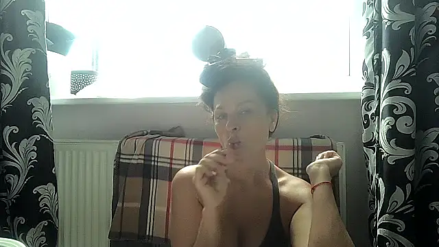 LindaStarS online show from 07.07.26
